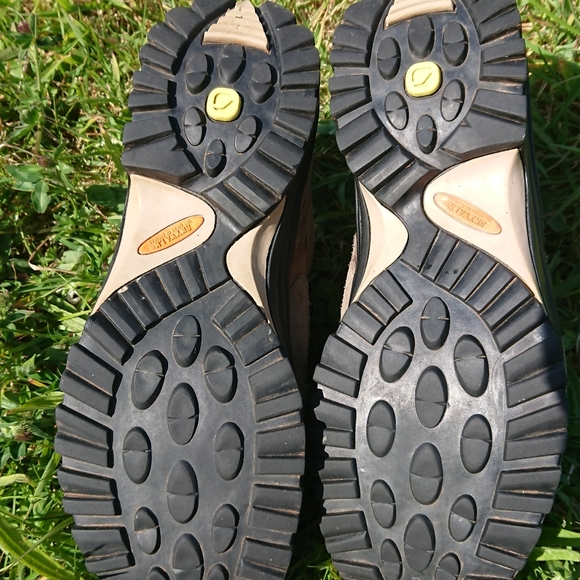 Scarpa Go Up hiking low top boots size 8. - Picture 8 of 8